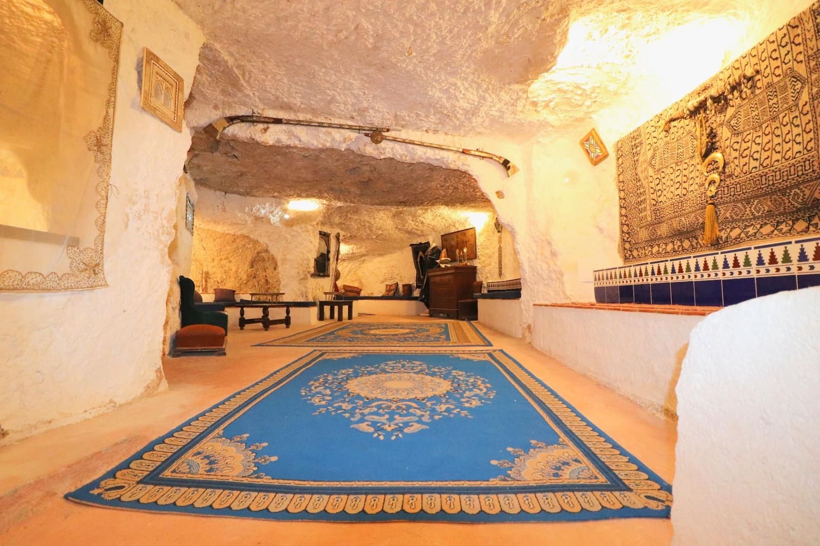 Vista de las Cuevas Tuareg de Villena